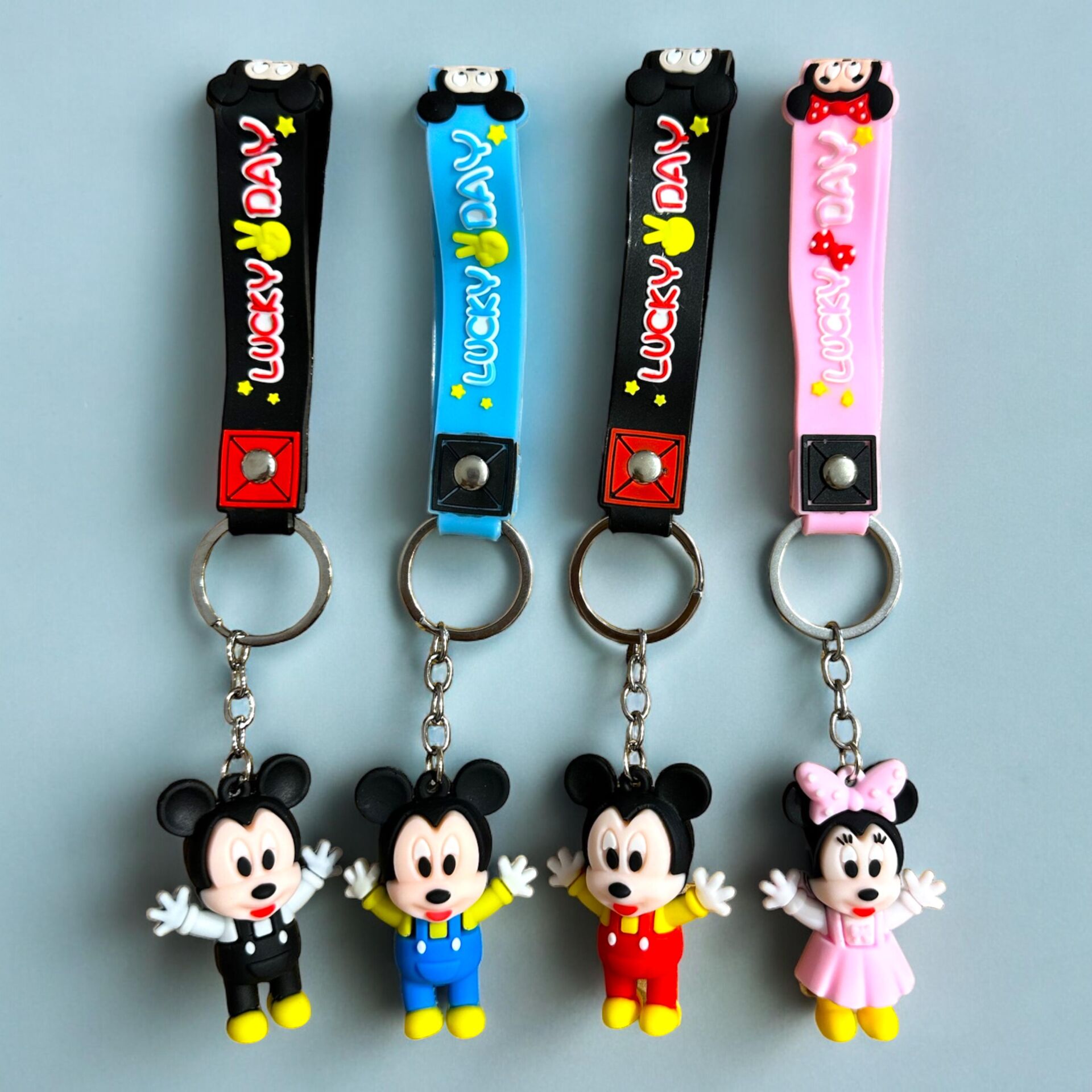 Toptan Mickey ve Minnie Mouse Temalı Anahtarlık